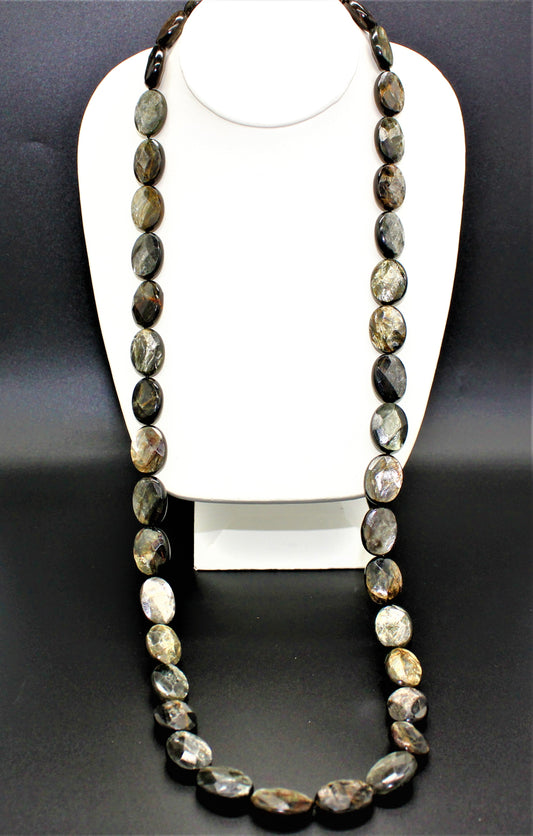 Ammonite faceted oval Bead Necklace