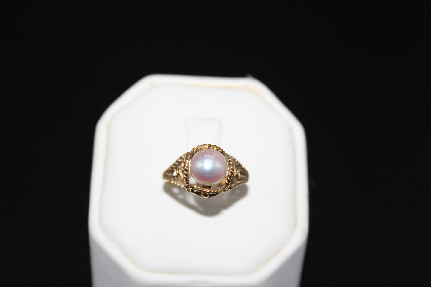 18kt Pearl Ring