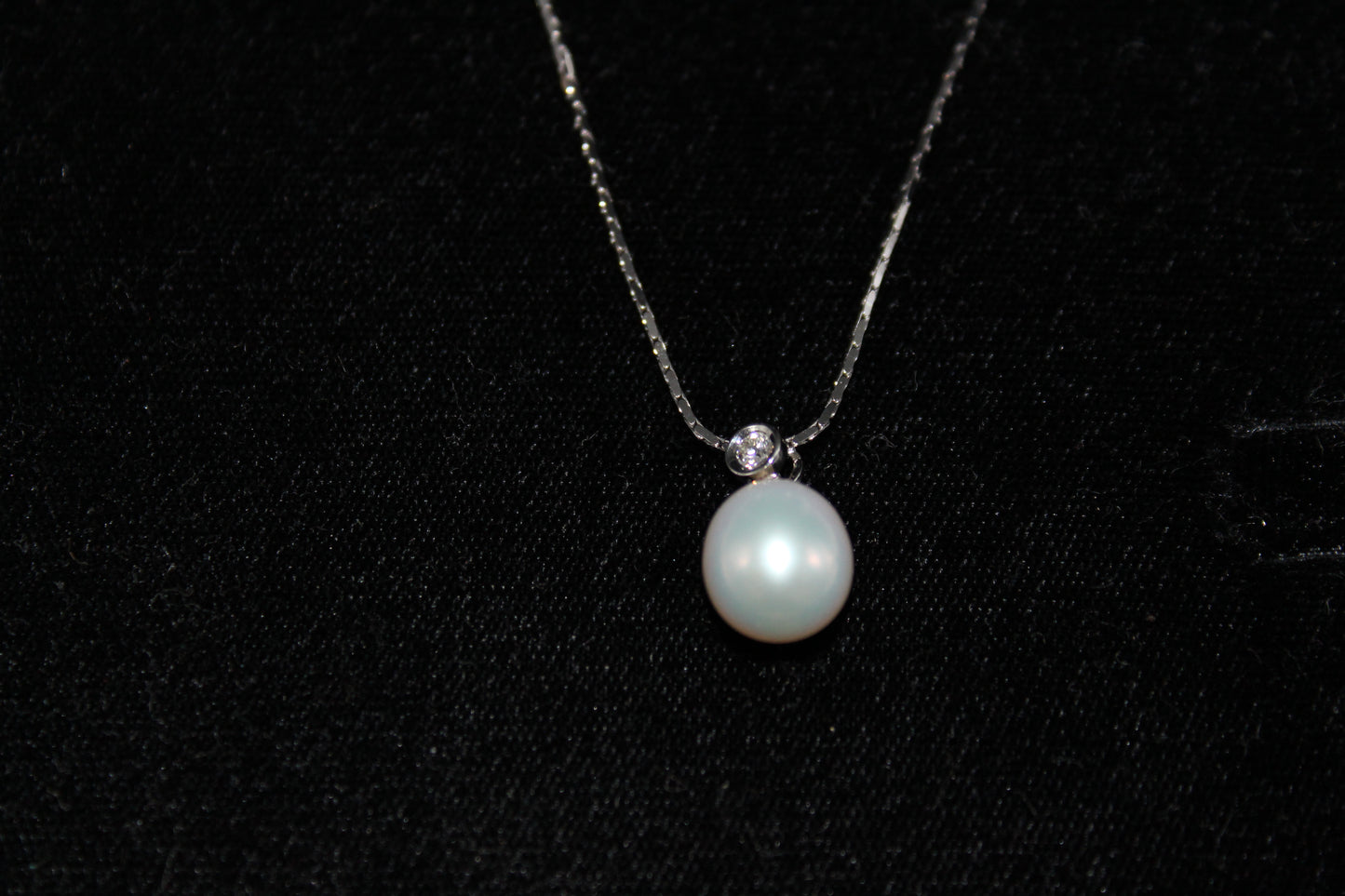 Pearl and Diamond Necklace Set