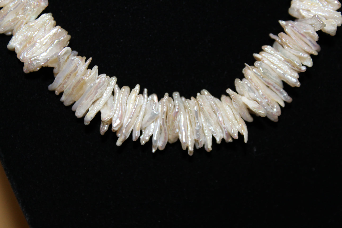 Fresh Water Flake pearl Necklace