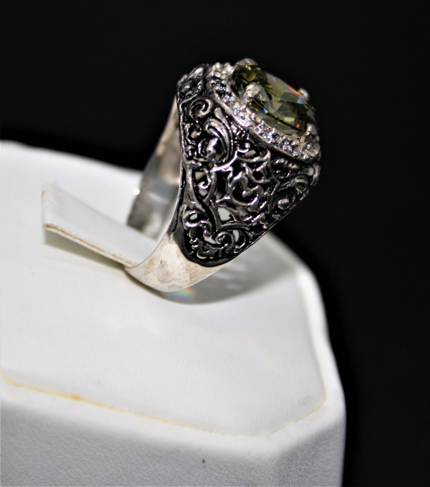 Peridot and White Color CZ Ring