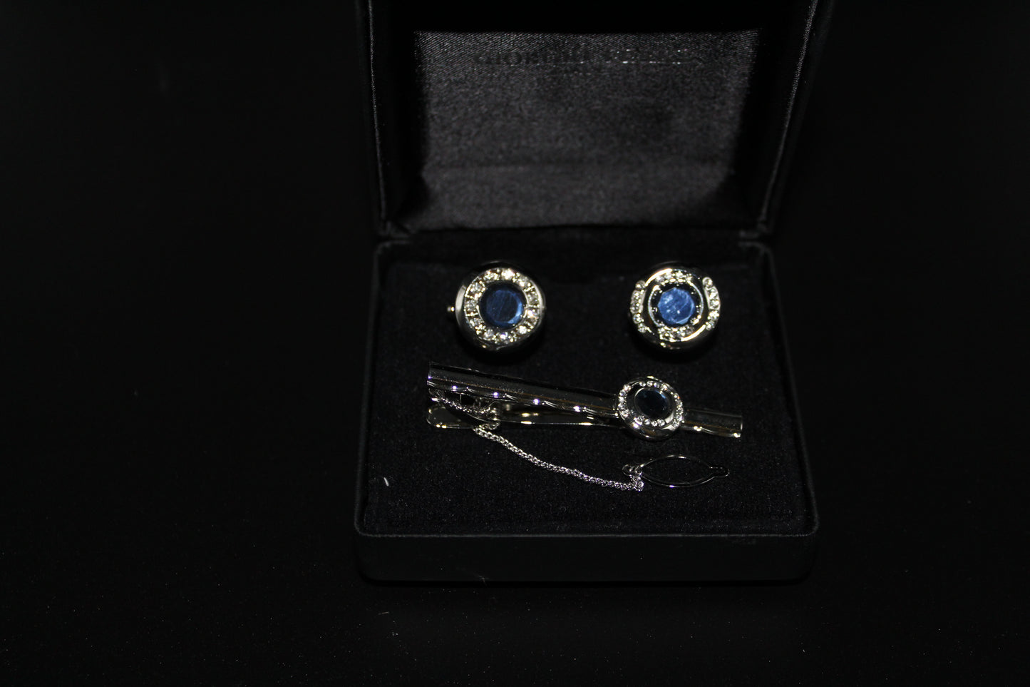 Giorgio Ferri vintage cufflink and Tie Bar set
