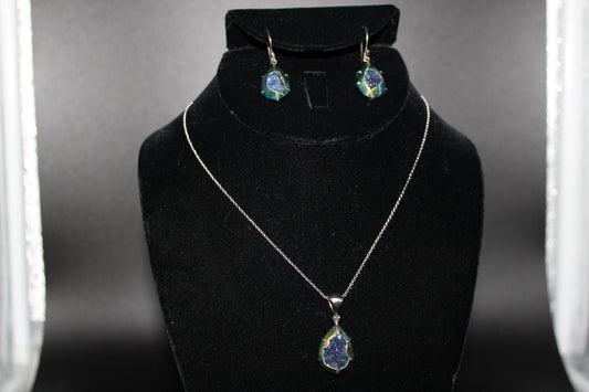 Iridescent Druze Necklace and earring set