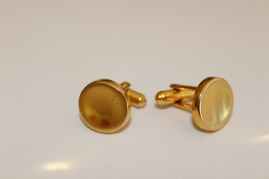 Vintage Gold tone plain round cufflinks