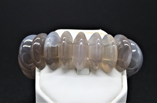 Domed Agate stretch bracelet