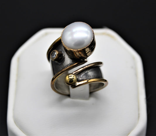 Pearl Ring