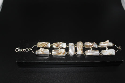 Blister Pearl Bracelet