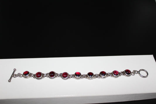 Cabochon Garnet Bracelet